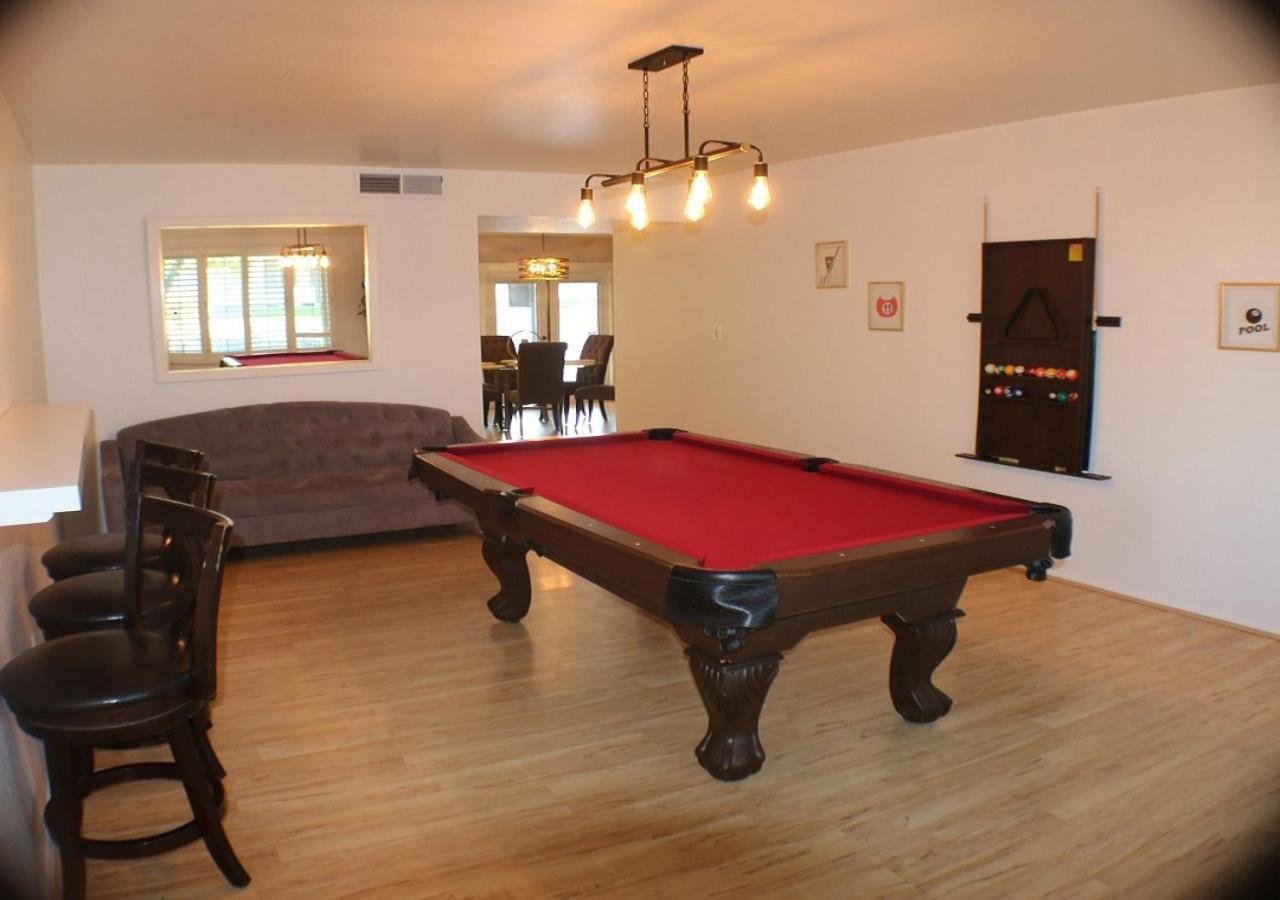 Tempe Escape With Heated Pool, Billiards & Firepit Funヴィラ エクステリア 写真